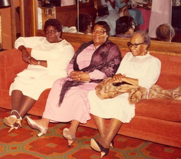 Sis. Pat Booner, Mother Mattie Hancock et Gen. Ch. Mother Evora Richardson