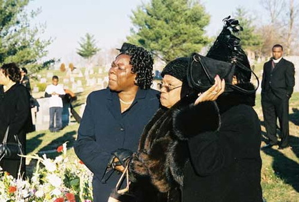 image001